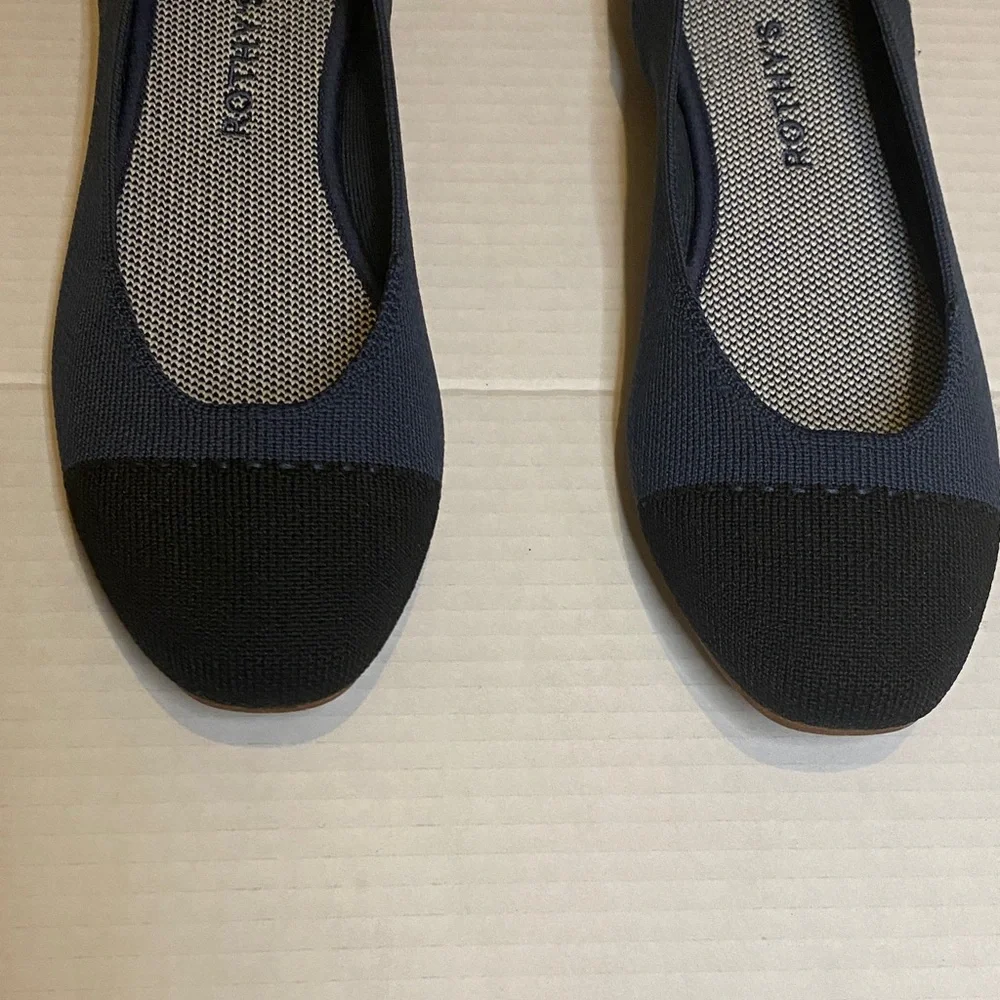 Rothy's Women's Black and Gray Flats